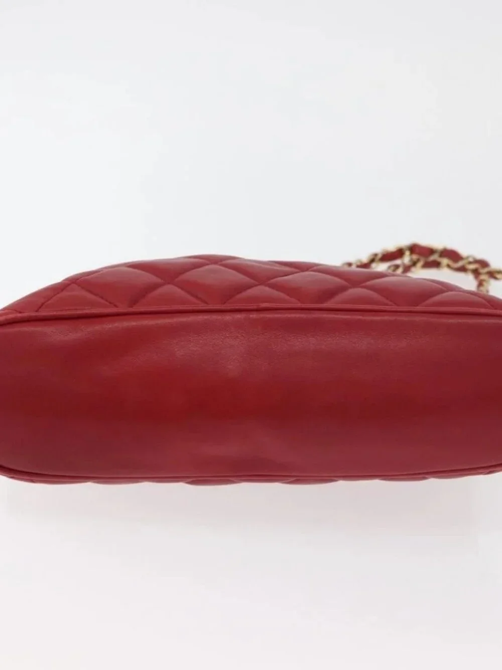 CHANEL Matelasse Chain Shoulder Bag Lamb Skin Red Gold CC Auth 176873